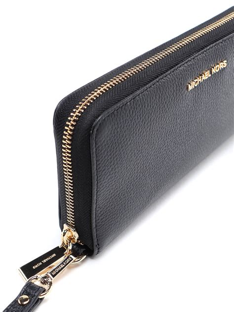 michael kors large travel jet set wallet|Michael Kors travel continental wallet.